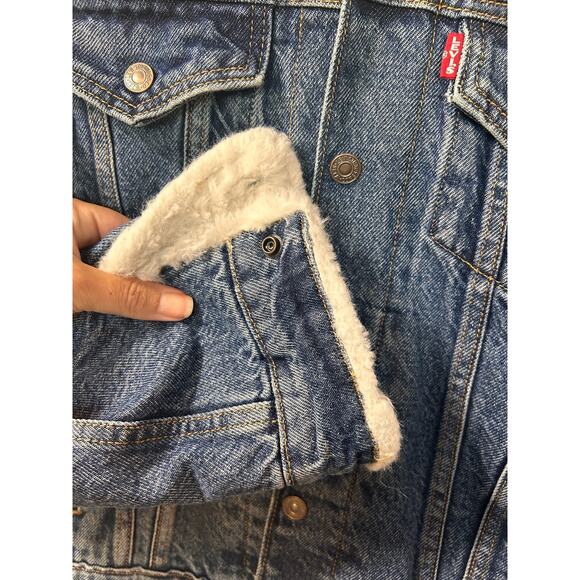 Levi's Womens Faux‎ Fur Collar Ex-Boyfriend Trucker Jacket Oversized Blue XS - Picture 10 of 13